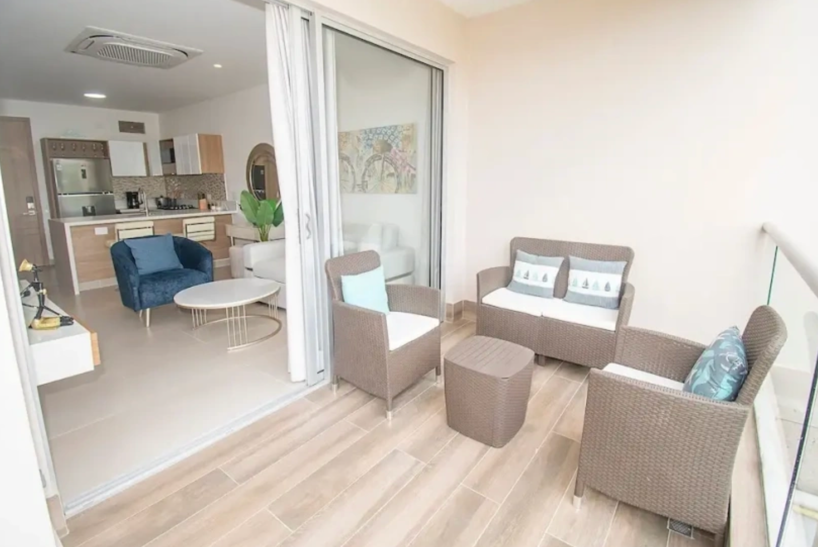 Baia Kristal – Apartamento Doble por 2 Noches en Cartagena